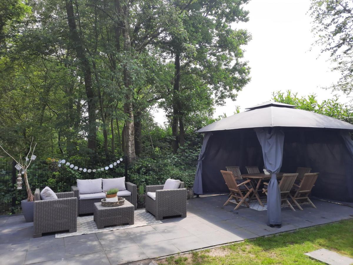 Vakantienoord, Chalet 6P With Veranda, Located In Friesland, 5 Stars Camping On The Lake Suameer 外观 照片